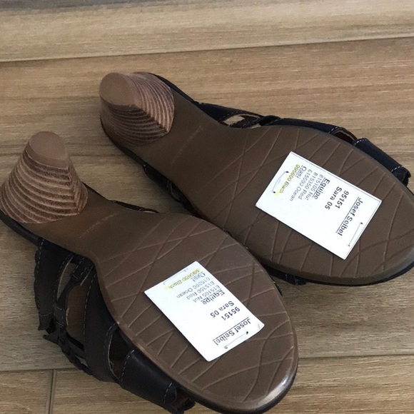 NWT Josef Seidel Black Sandals 37 Low Heel - Picture 6 of 7